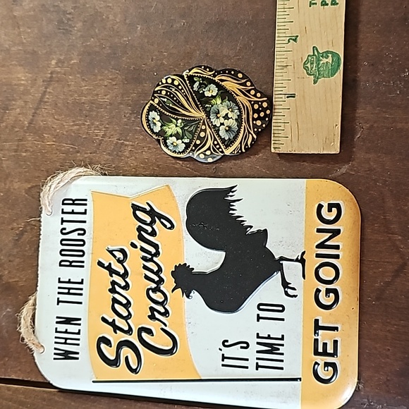 VINTAGE Brooch - Picture 4 of 8